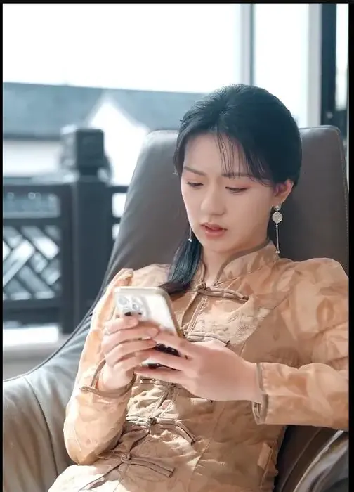 他的呼吸声已读0